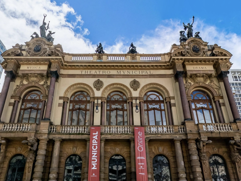 Folha de São Paulo: Instituto Baccarelli vence edital e vai gerir o Theatro Municipal de São Paulo